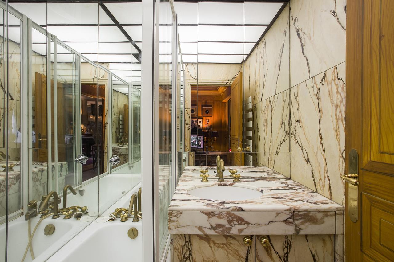 Saint Honore Paris Exterior photo